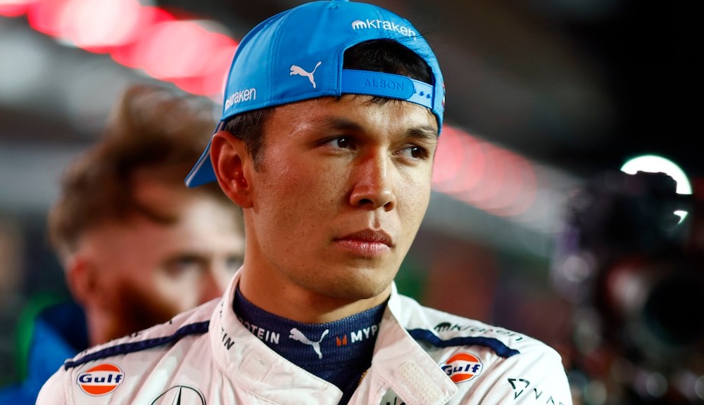 Albon ansioso para comparar com Sainz