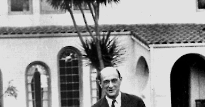 Vasto tesouro da música de Arnold Schoenberg é destruído pelo fogo