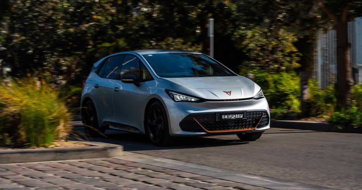 Acordo Cupra Born traz economia de até US$ 16.500