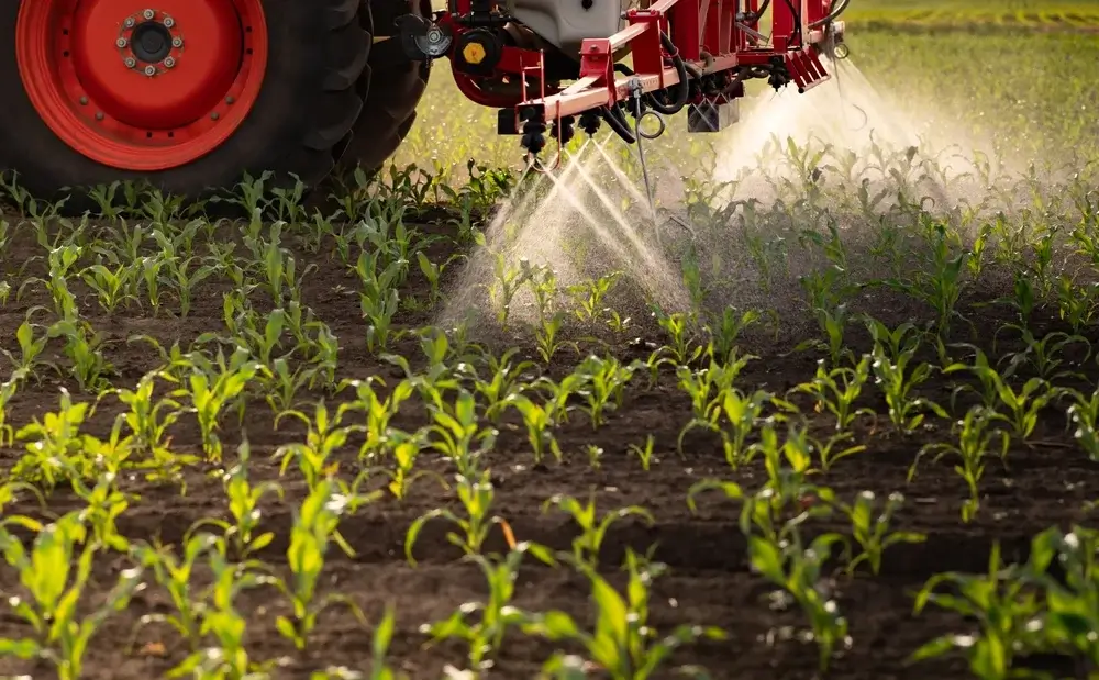 Por que um grupo está processando o governo por causa do malatião, um pesticida perigoso