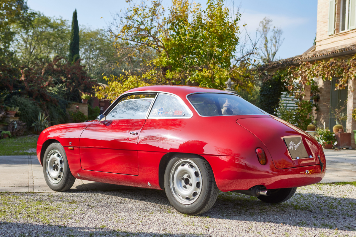 Sua chance de comprar um Alfa Romeo Giulietta Sprint Zagato 1960 vencedor de corridas é agora