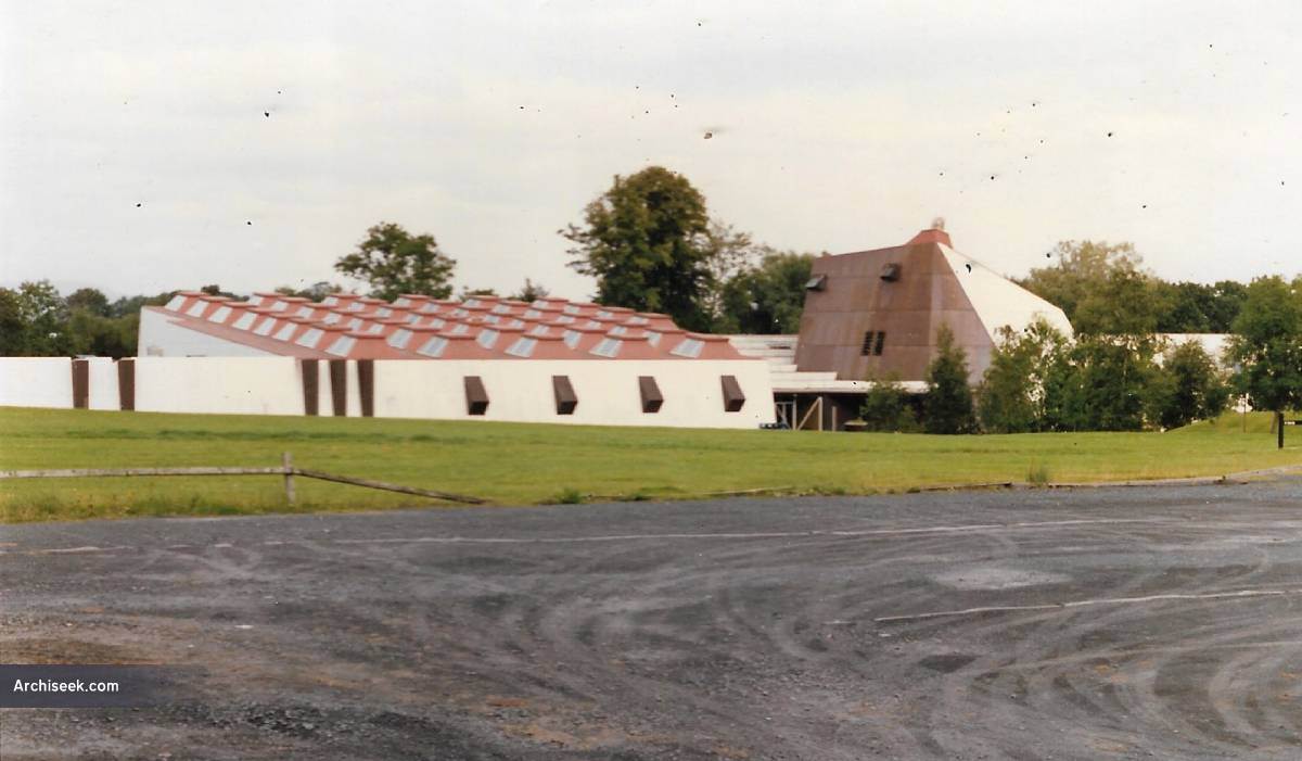 1973 – Faculdade Nacional de Educação Física, Limerick