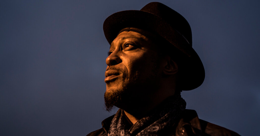 Uma ode aos blues ‘Muitas formas, inspiradas por’ pecadores ‘