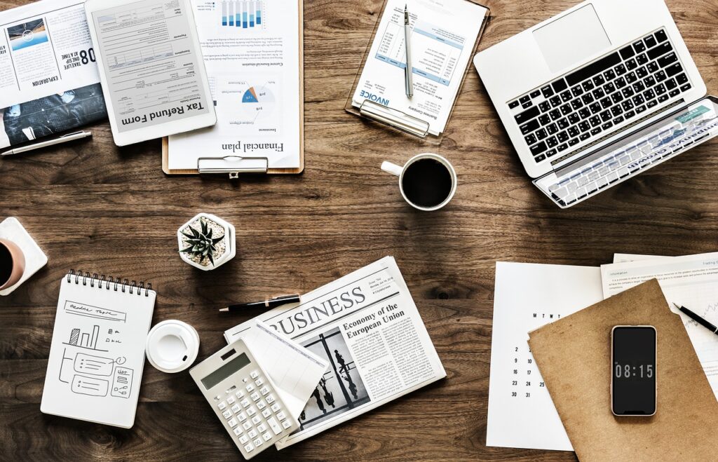 Serviços de terceirização a um PEO: uma variedade de benefícios para pequenas empresas