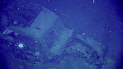 Ford Woody Car encontrado no naufrágio do USS Yorktown – The History Blog