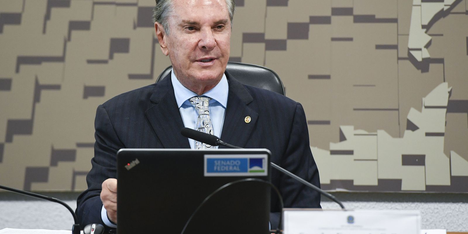 Gilmar recua e julgamento de Collor será retomado segunda-feira