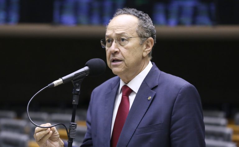 Projeto fortalece o papel da Anatel na governança da internet – Notícias