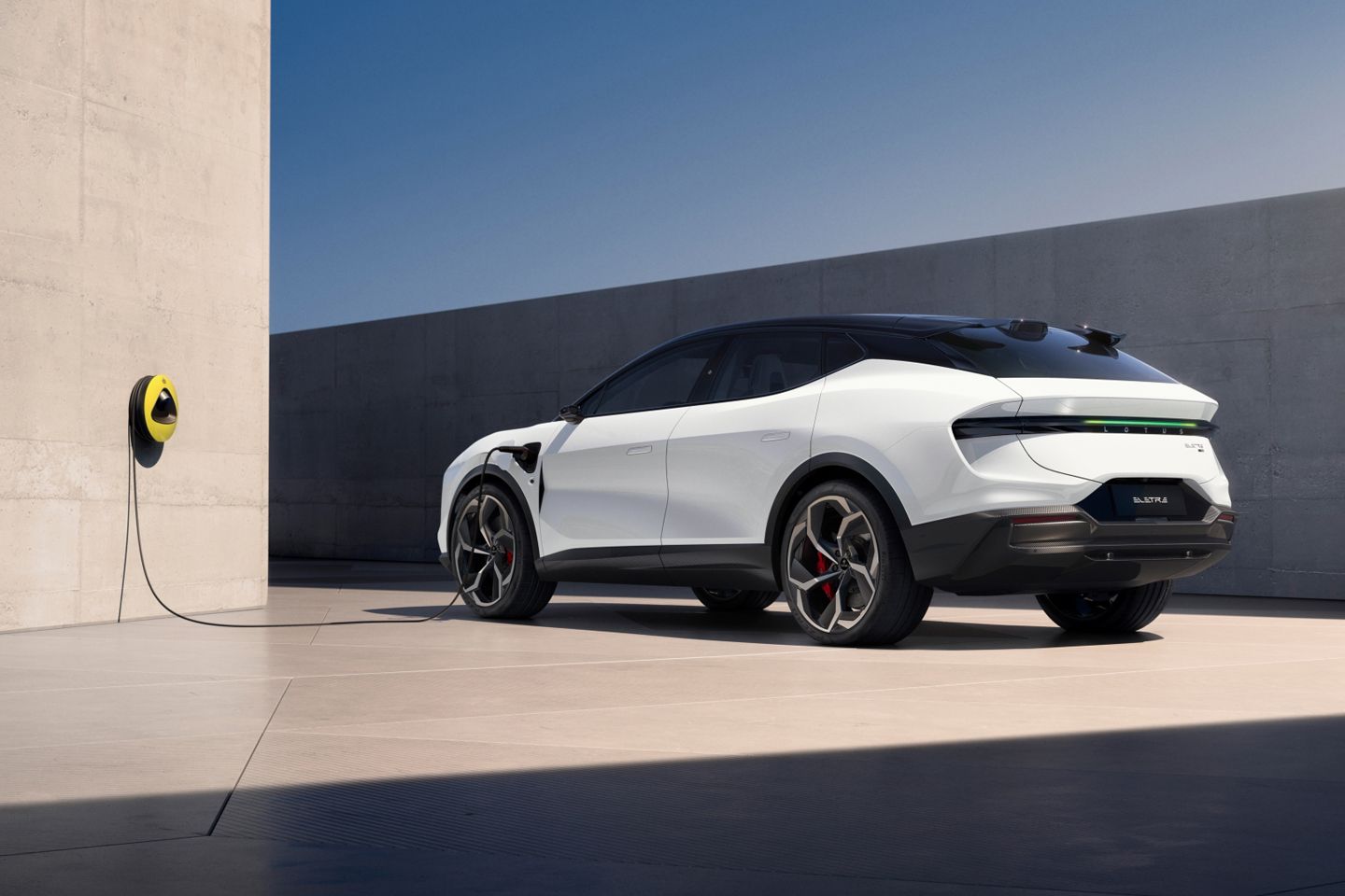 Lotus revisado EMEYA e ELETRE AS VENDA AGORA