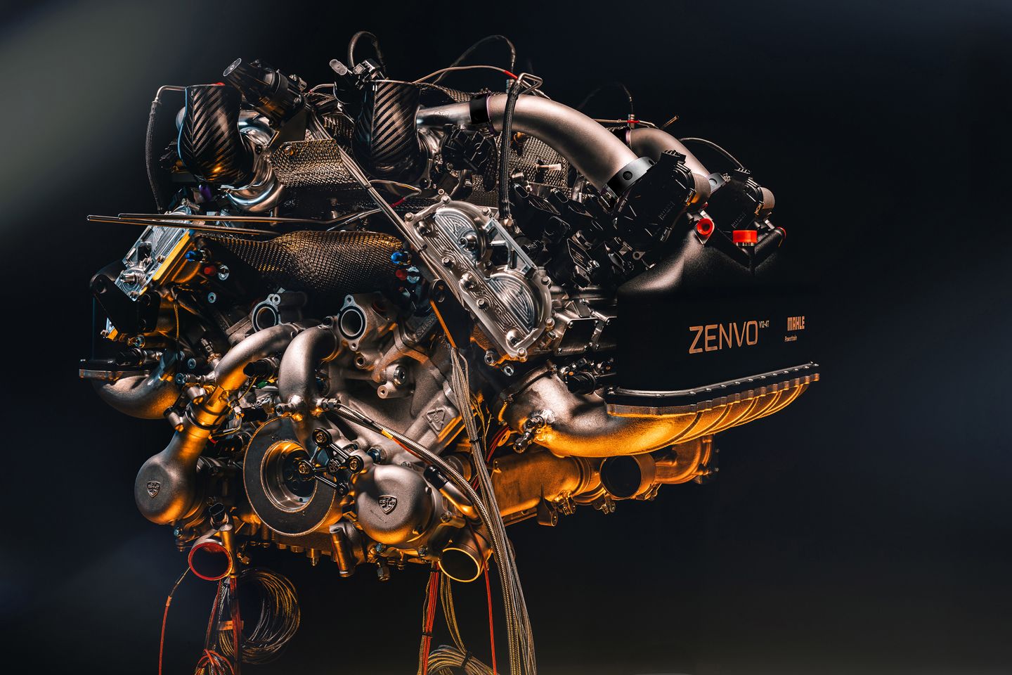 Zenvo revela V12 mais poderoso do mundo