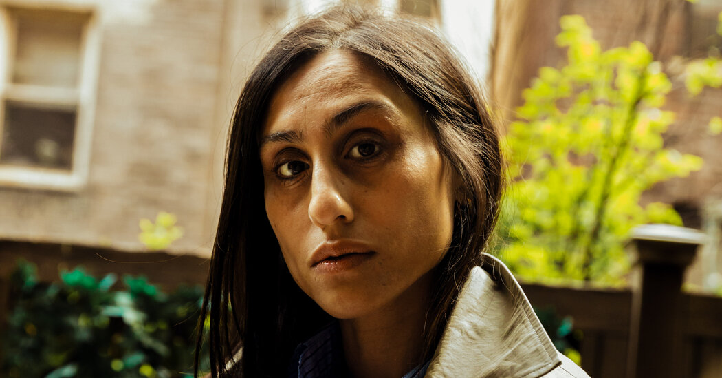 Durga Chewbose, mestre de humor, reimagina ‘olá tristeza’