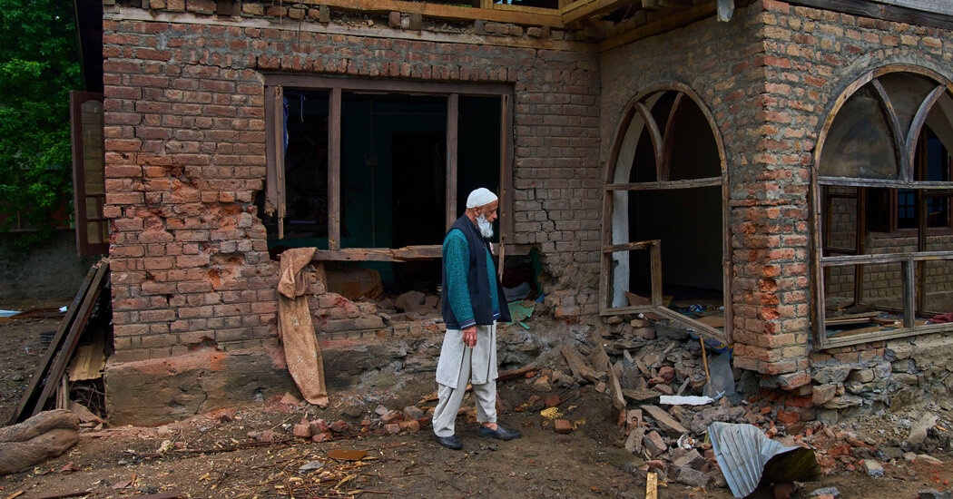 Atualizações ao vivo: o conflito Índia-Paquistão se intensifica na maioria das décadas em décadas