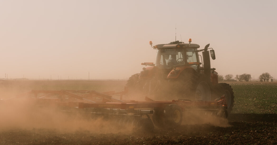 Os agricultores processaram os dados climáticos excluídos. Então o governo o colocará de volta.