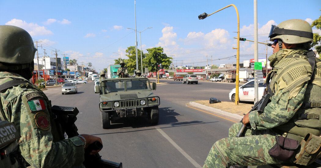 Os promotores acusam os agentes de cartel de Sinaloa com crimes de terrorismo