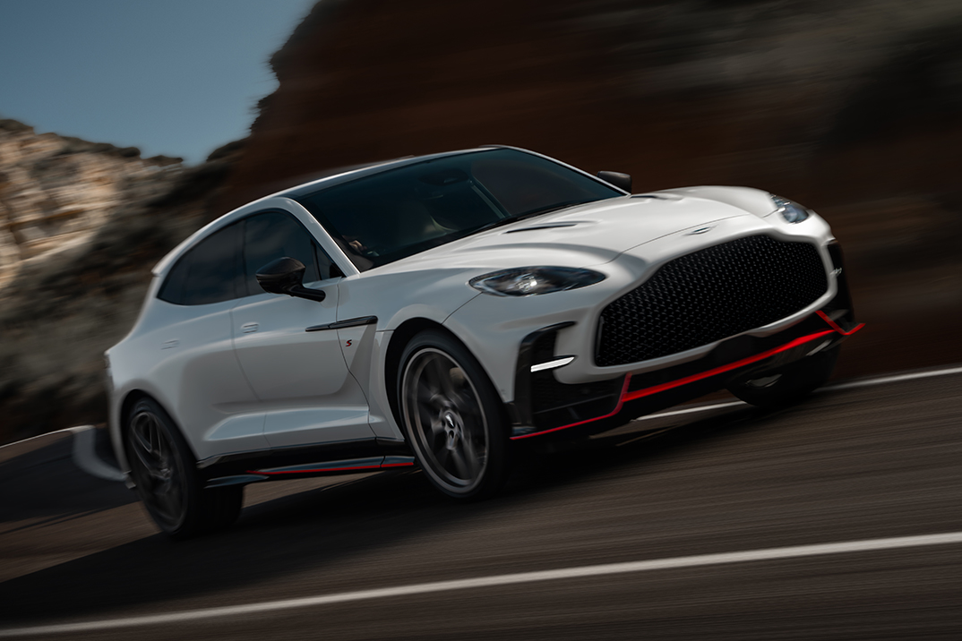 O DBX S da Aston Martin é um Hauler de 717 cavalos de potência que atinge 193 mph