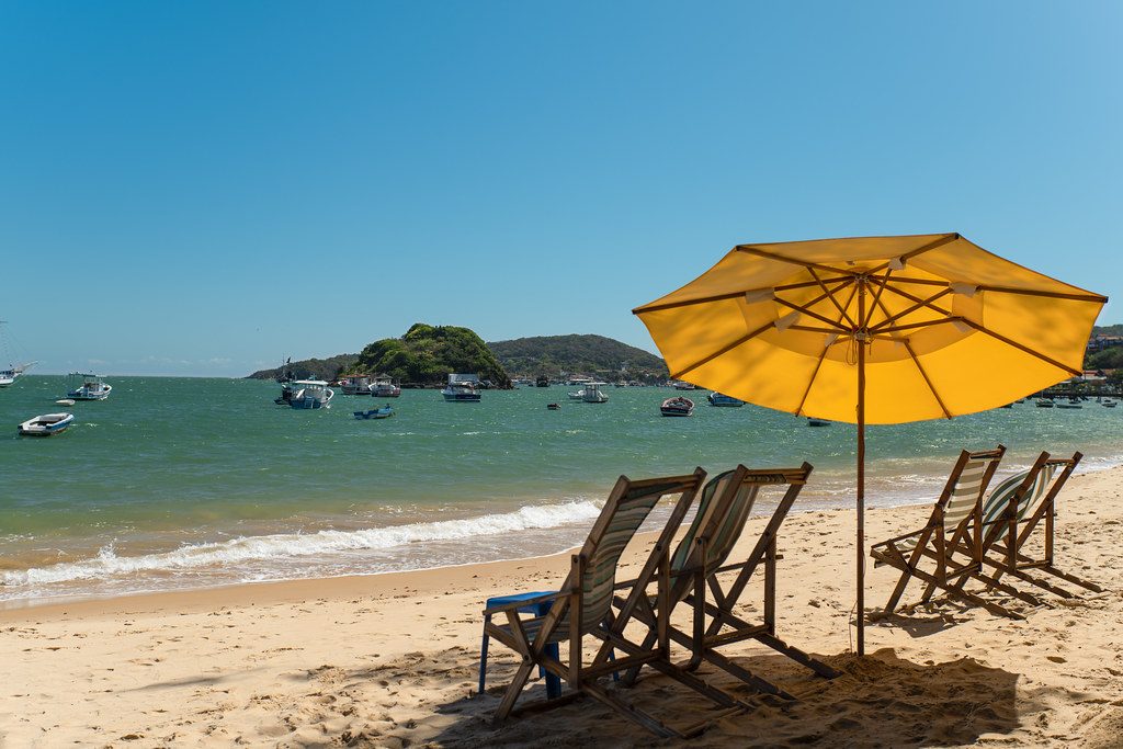 Embratur e JetSMART fazem press trip em Búzios (RJ) para promover voo conectando Argentina e Rio de Janeiro