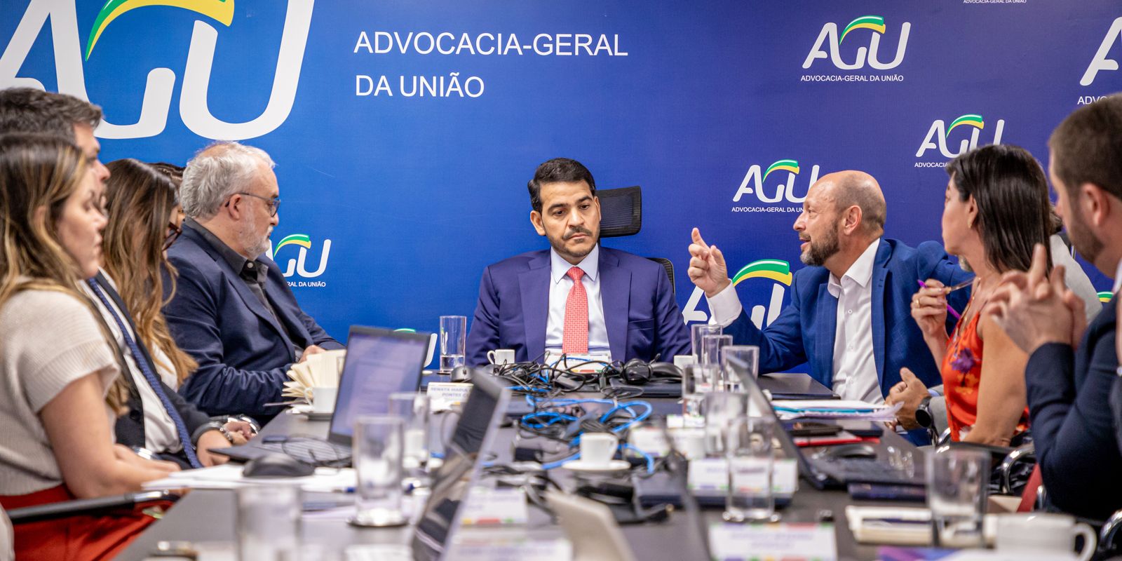 INSS prepara plano para ressarcir aposentados vítimas de fraude