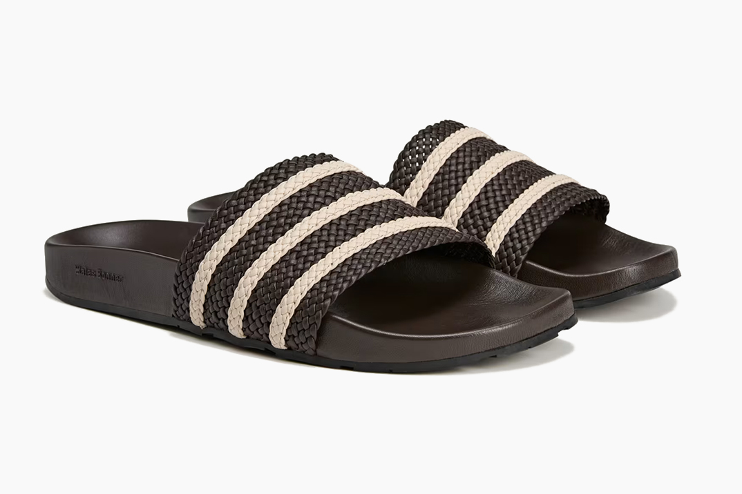 Wales Bonner & Adidas Collab nesses luxuosos slides de Adilette, agora ao preço de US $ 350