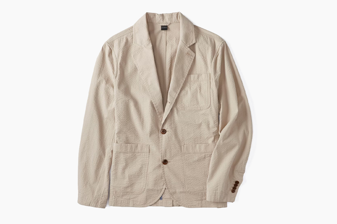 O blazer de Flint e Tinder Seersucker é perfeito para a temporada quente de casamento pela frente