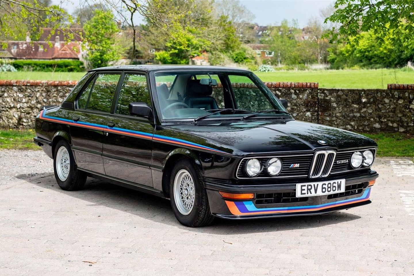 BMW M535i de aparência fantástica à venda