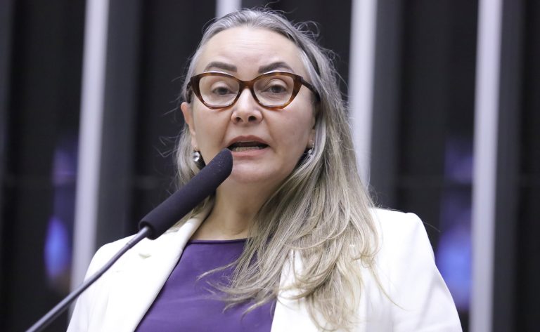 Projeto permite manter chave PIX de pessoa ou empresa com cadastro irregular na Receita – Notícias