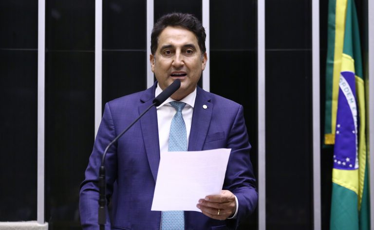 Comissão aprova projeto que proíbe uso de recursos públicos para monitorar manifestações em redes sociais – Notícias
