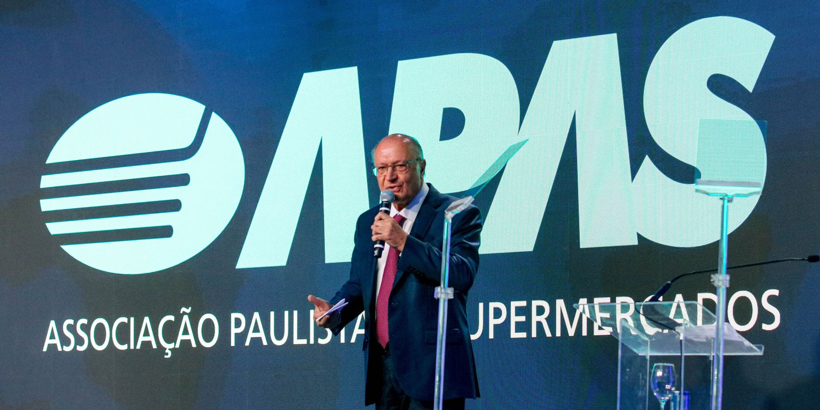 Varejo deve movimentar R$ 16 bilhões, diz Alckmin