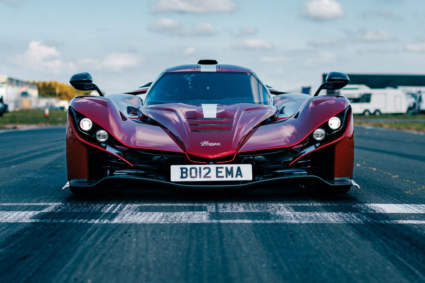 Praga Bohema define o horário de volta das dunsfold incrível