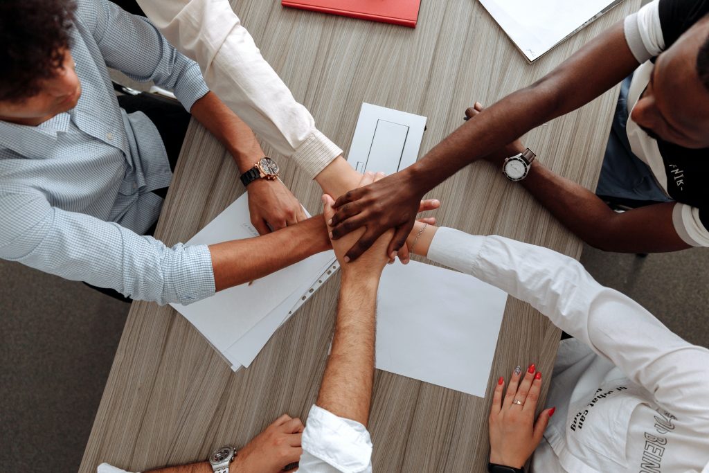 Voltar ao básico: por que o sucesso da startup exige fundamentos sobre o frenesi