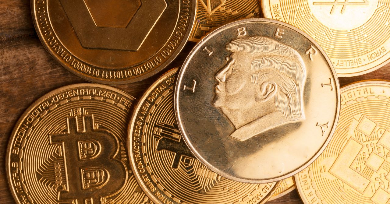 Os vencedores do jantar de Trump Memecoin estão se livrando de suas moedas