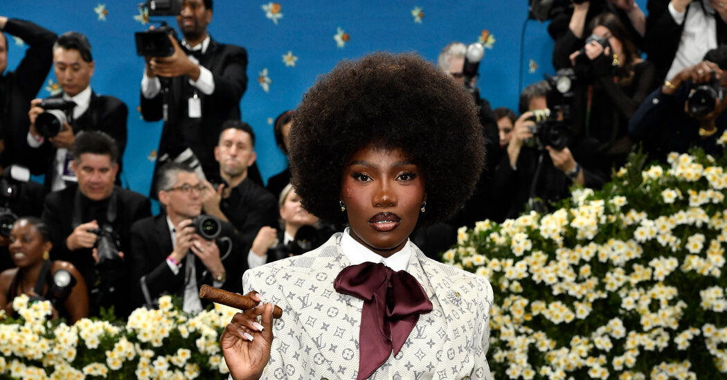 Toque a grama com uma inesperada lista de reprodução de 10 músicas que toma a natureza