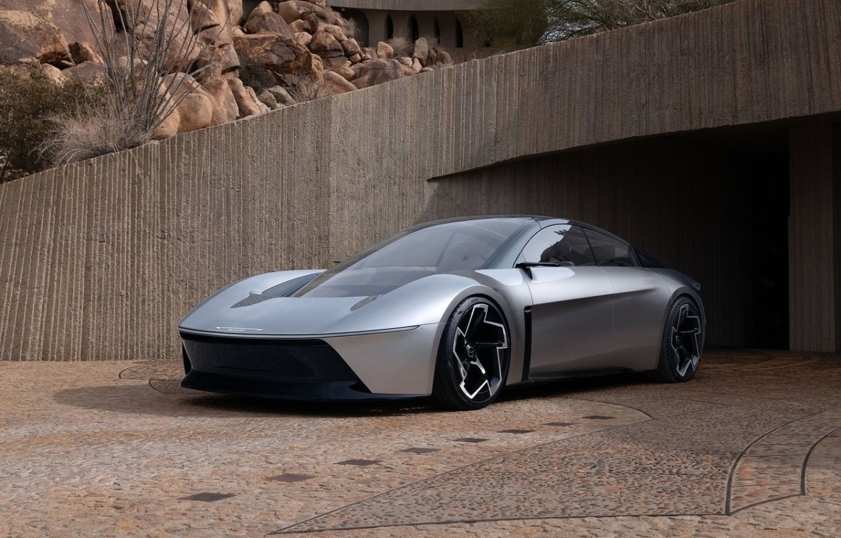 A Chrysler planeja seu retorno com um novo modelo elegante em reboque