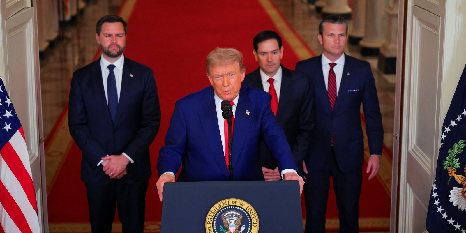 Trump anuncia ataque a três usinas nucleares do Irã