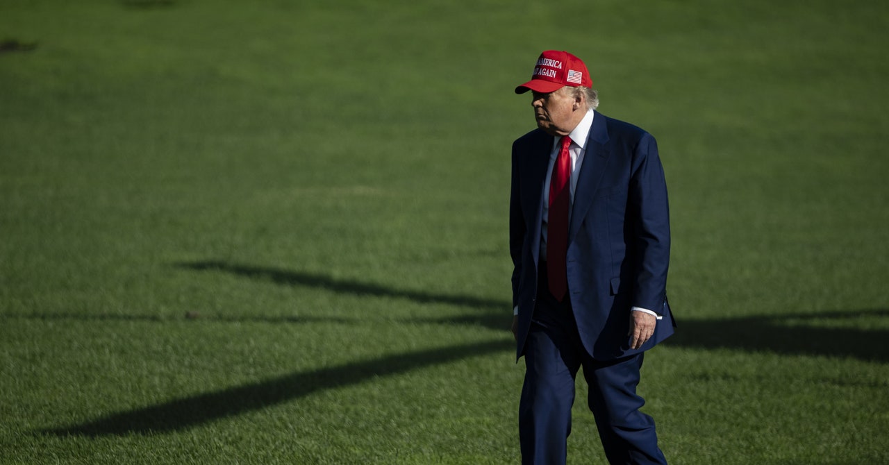 Verdade Social cai como Trump Live Posts Irã bombardeio