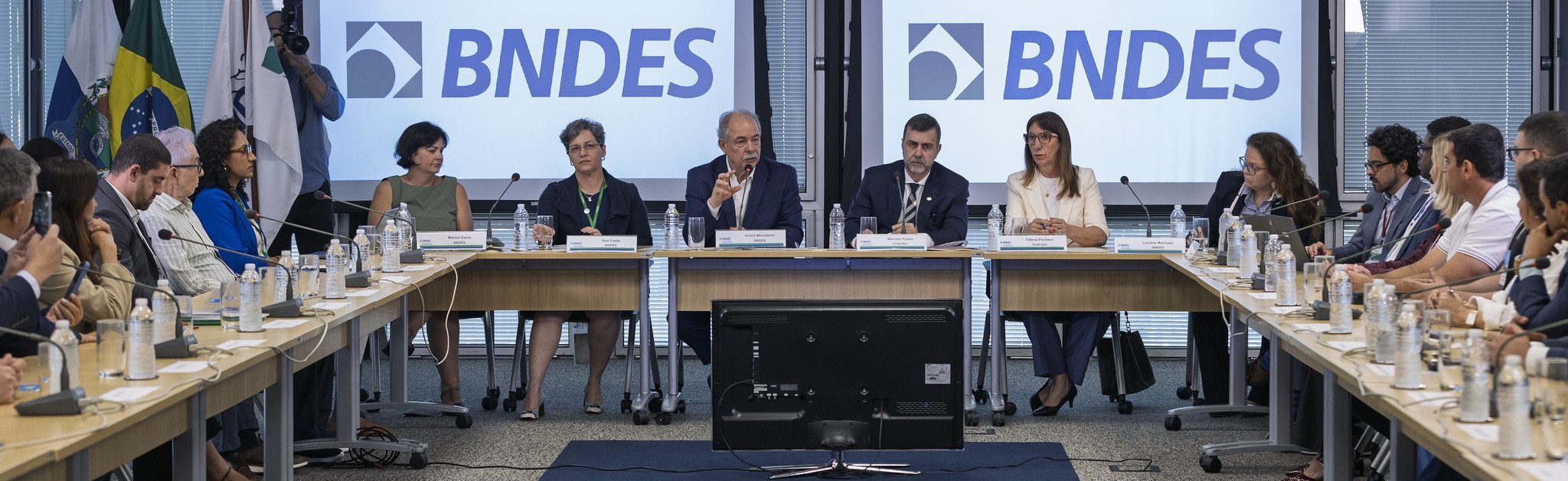 Embratur e BNDES discutem investimentos em municípios do Rio de Janeiro atendidos pelo Novas Rotas