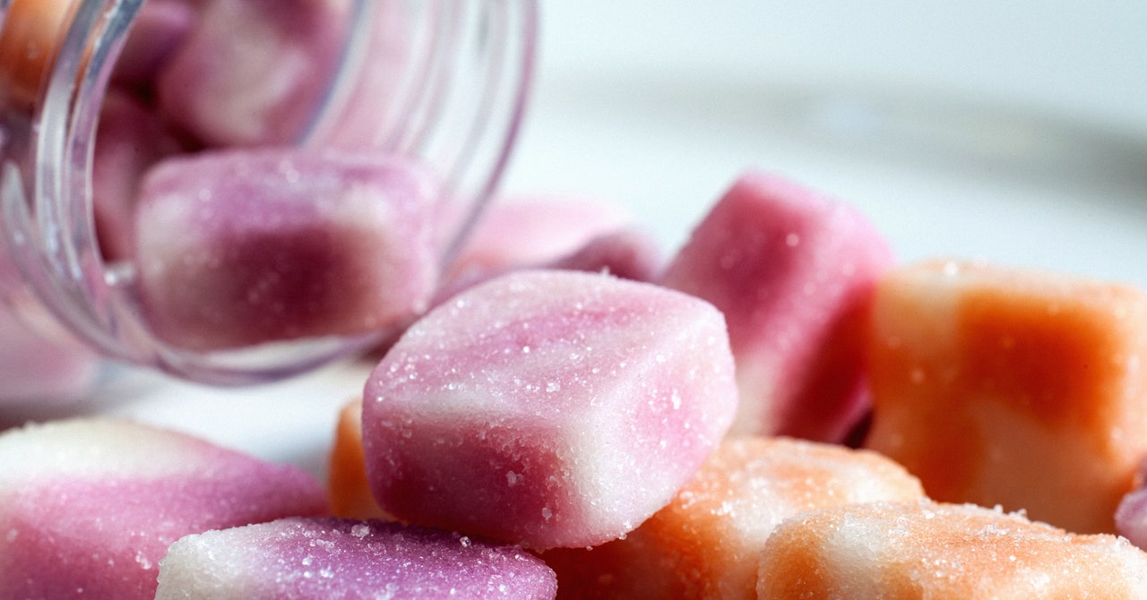 Aquelas gomas de creatina que você comprou online podem não conter nenhuma creatina