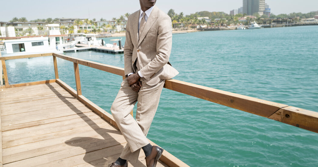 Khaby Lame, o mais popular do mundo, é forçado a nos deixar