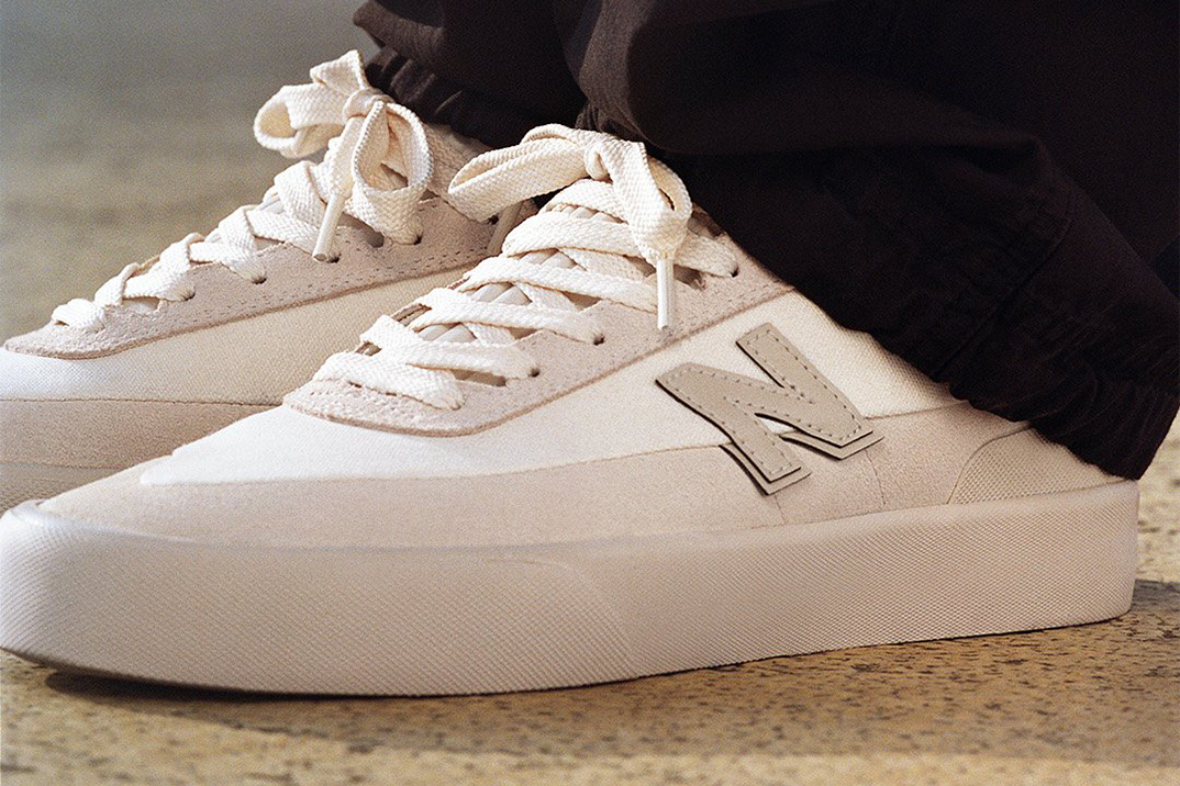 Stone Island nivela acima do sapato de skate Numérico 272 com materiais de sua engrenagem de vela