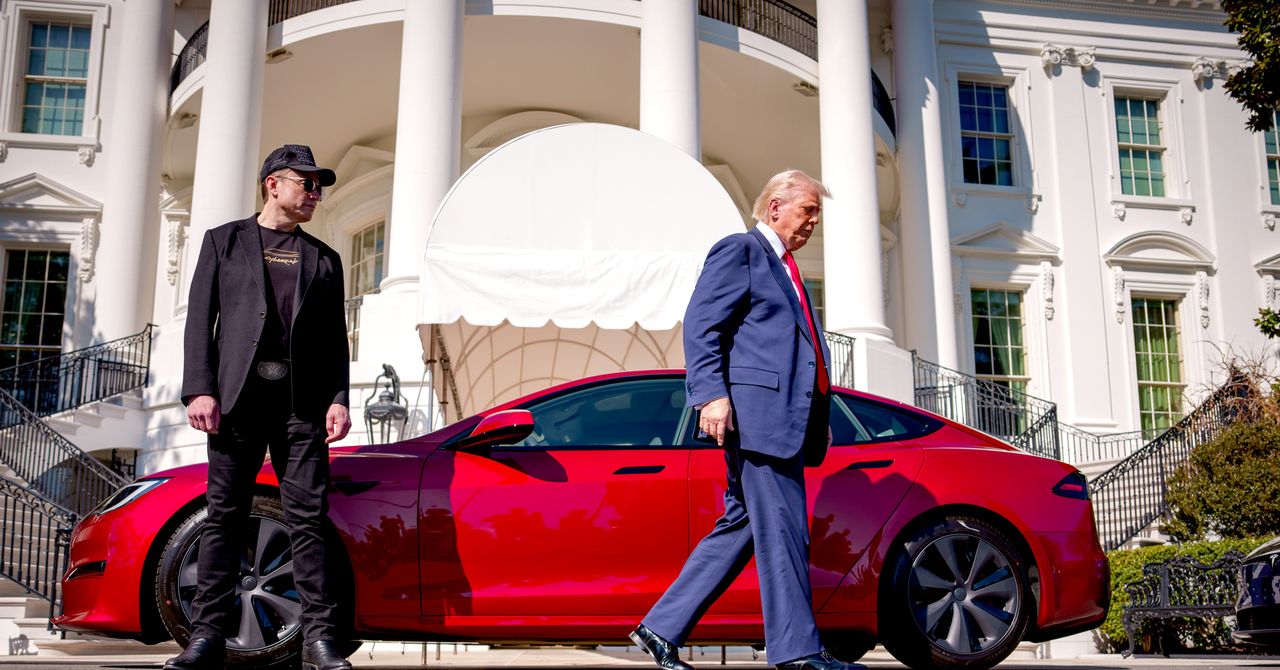 A disputa de Elon Musk com o presidente Trump lança US $ 152 bilhões no valor de mercado de Tesla
