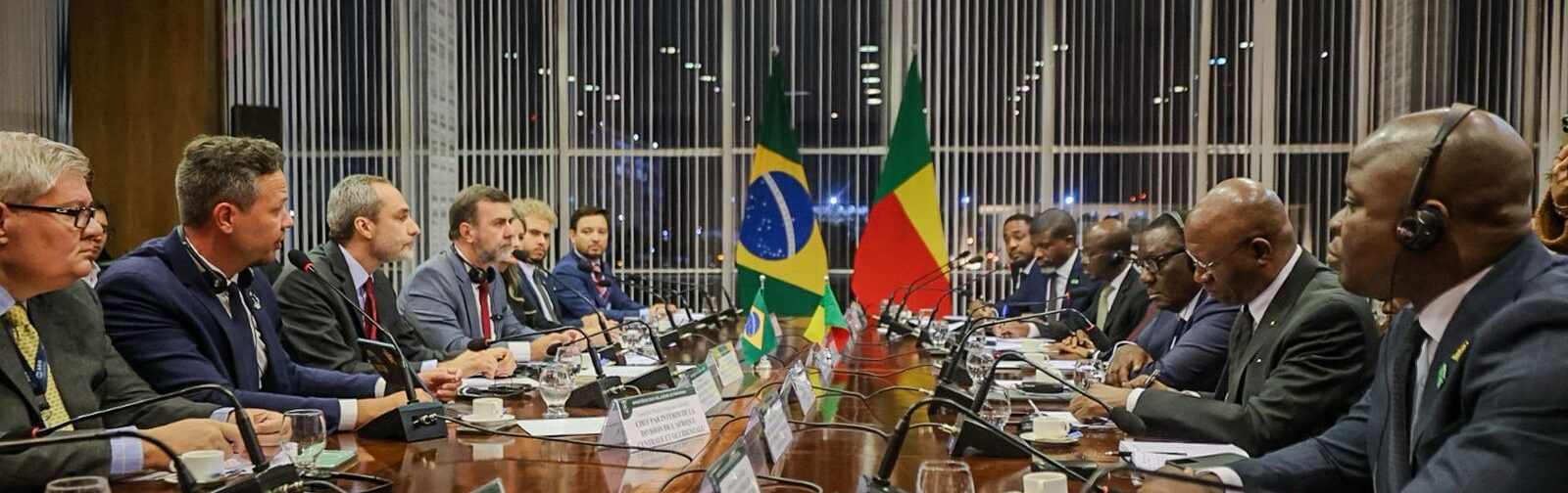 Embratur destaca o Afroturismo e fortalece relação bilateral em reunião interministerial com delegação de Benin