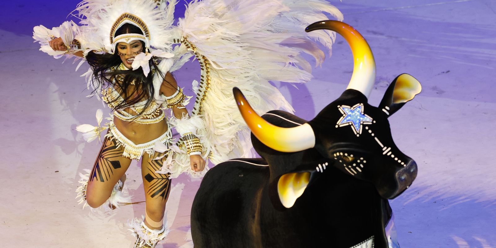 Festival de Parintins: conheça a história do Boi Caprichoso