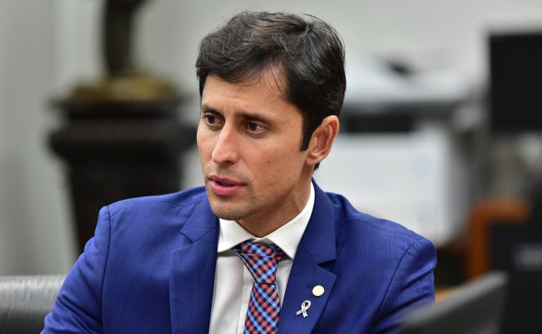 Comissão aprova isenção de IPI a computadores comprados para pessoas com deficiência – Notícias