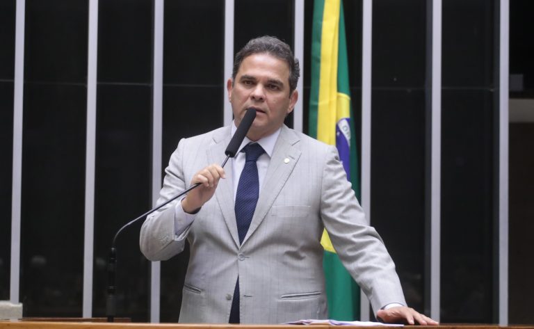 Câmara aprova MP que amplia destinação de recursos do Fundo Social do pré-sal – Notícias