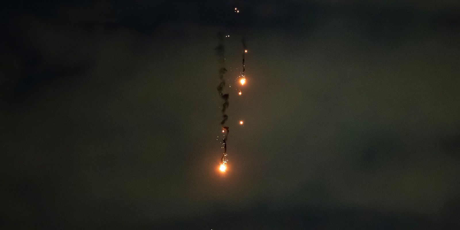 Rússia ignora ameaças de Trump e mata ao menos 20 em ataques à Ucrânia