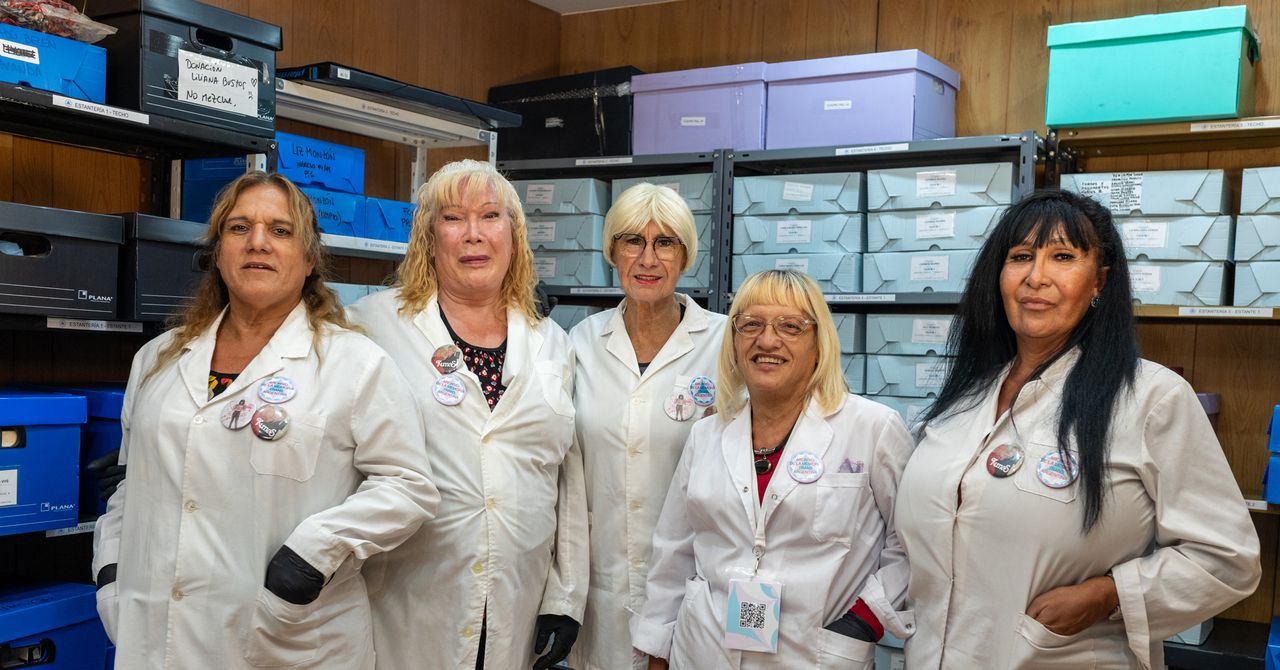 Esses arquivos LGBTQ+ desafiam o apagamento, uma memória de cada vez