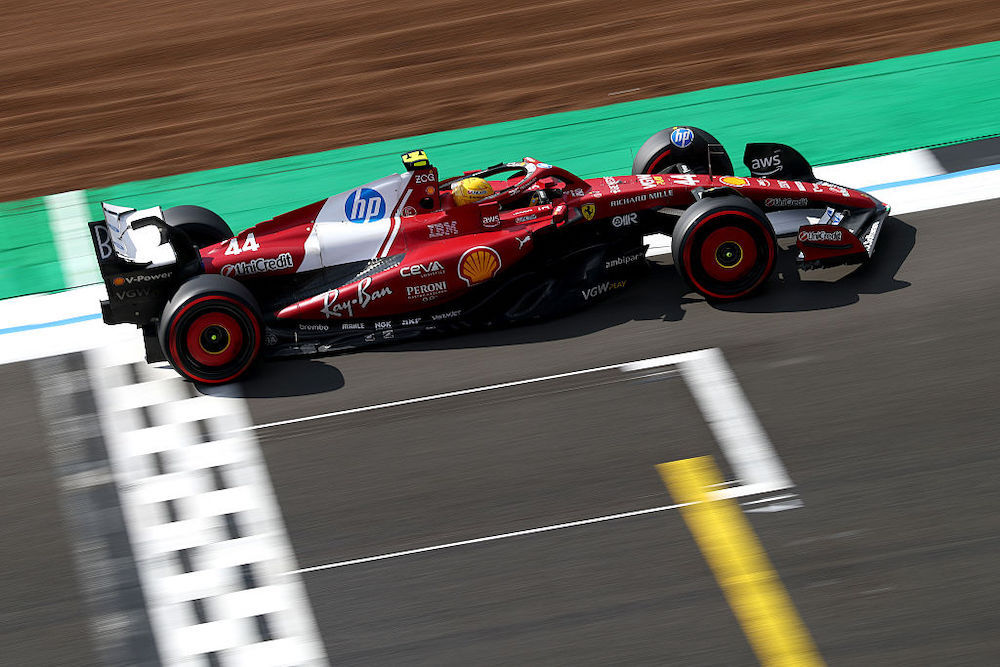 Hamilton promete desafiar o status quo na Ferrari