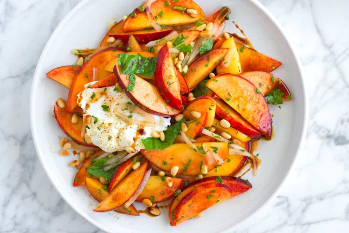 Receita de salada de pêssego fresco