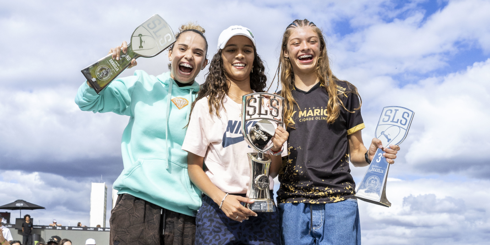 Rayssa Leal brilha em Brasília para ficar com título de etapa da SLS