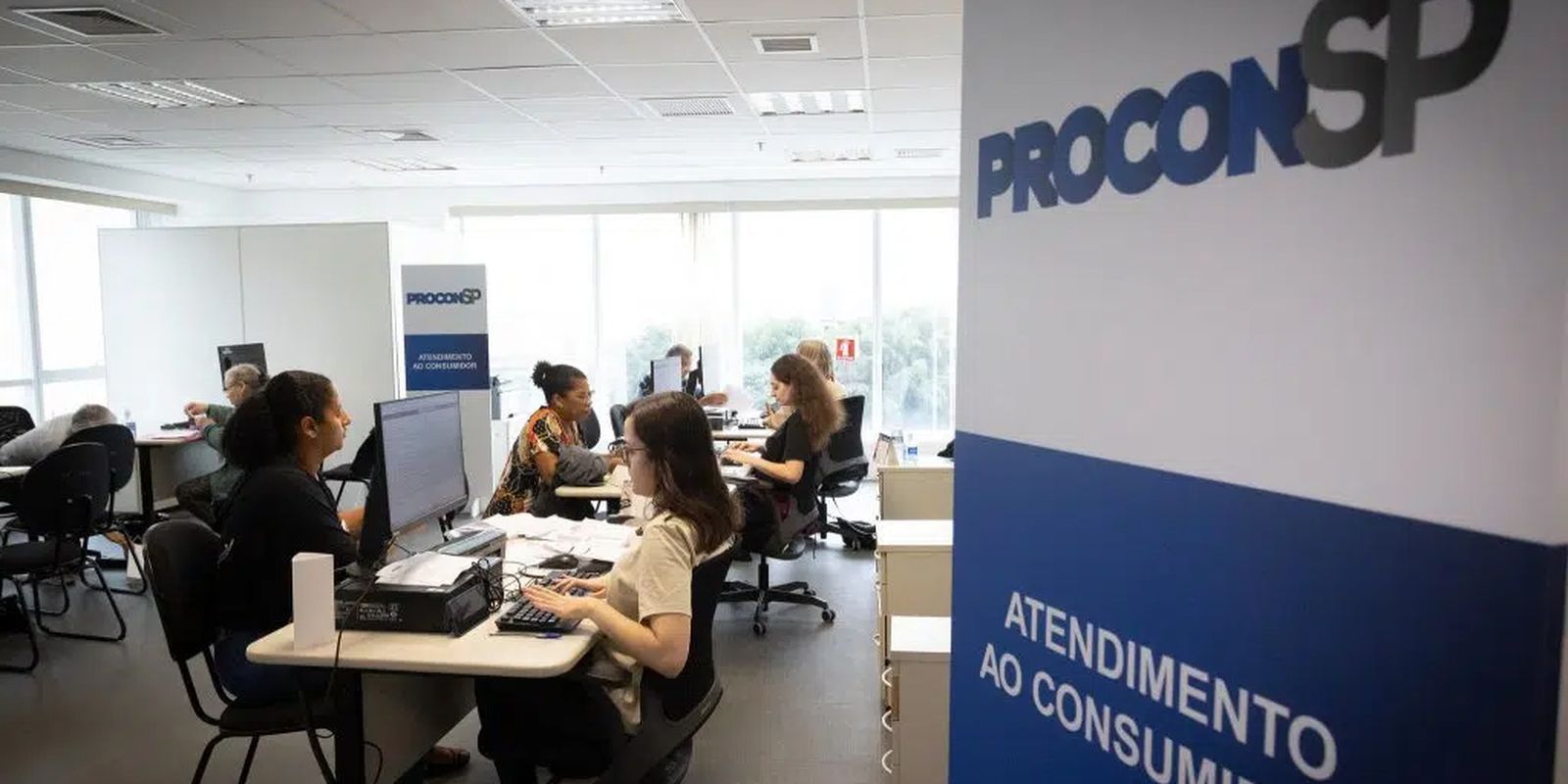Procon-SP notifica empresa de turismo religioso por cancelar viagem