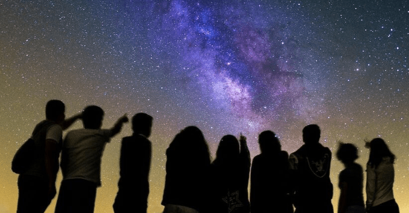 A ASTROLOGIA DE AGOSTO de 2025 – Urano sextil Netuno –