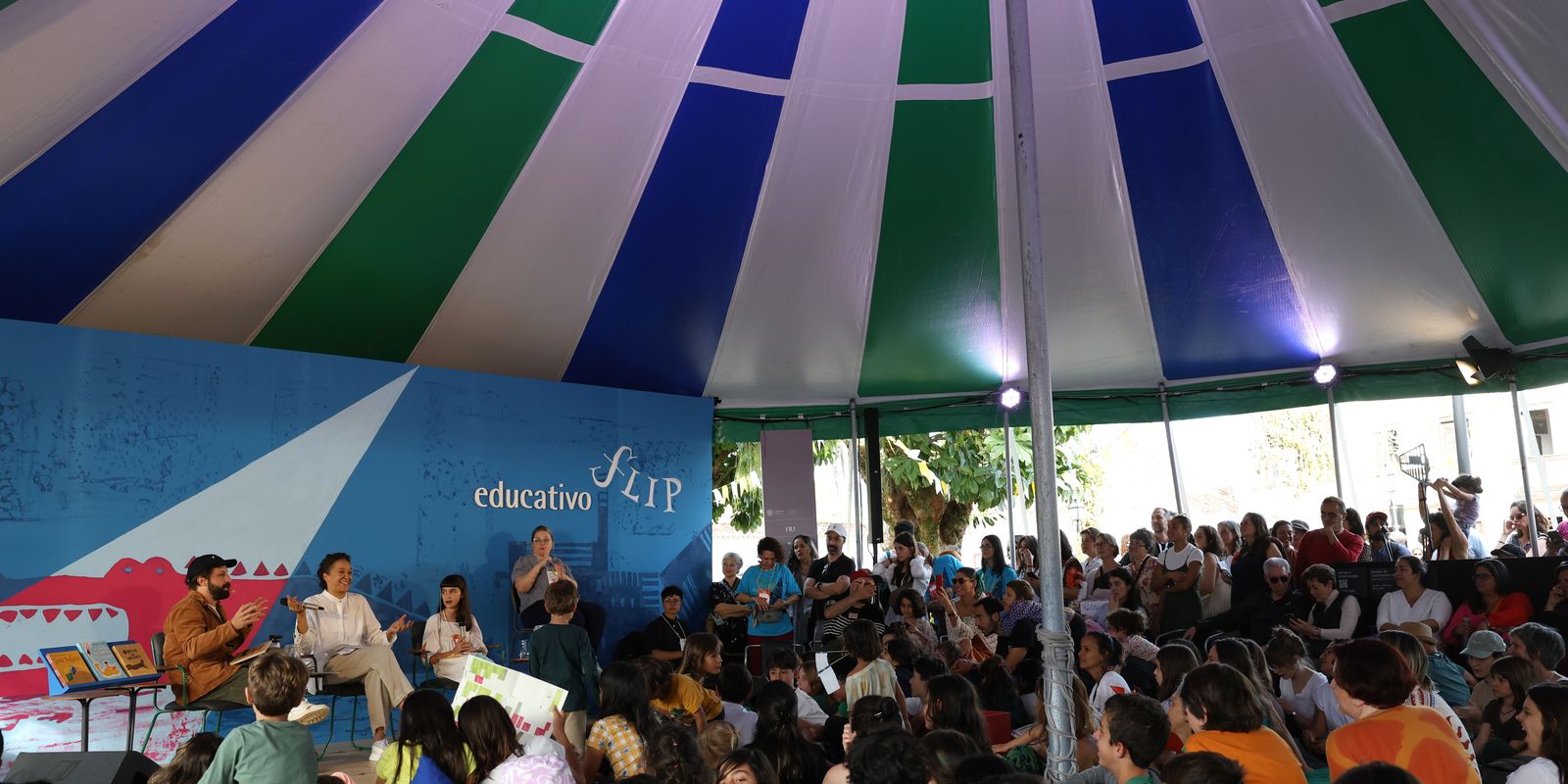 Festa Literária Internacional de Paraty termina neste domingo